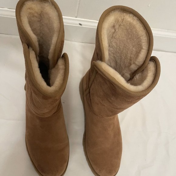 UGG Amie 6.5 Chesnut - Picture 5 of 6